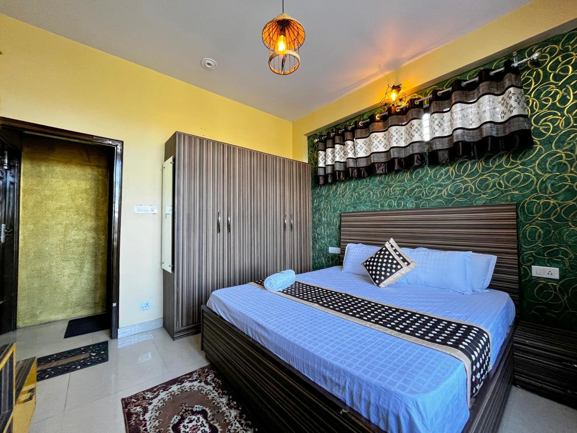 Puri'S Bnb Shimla Esterno foto