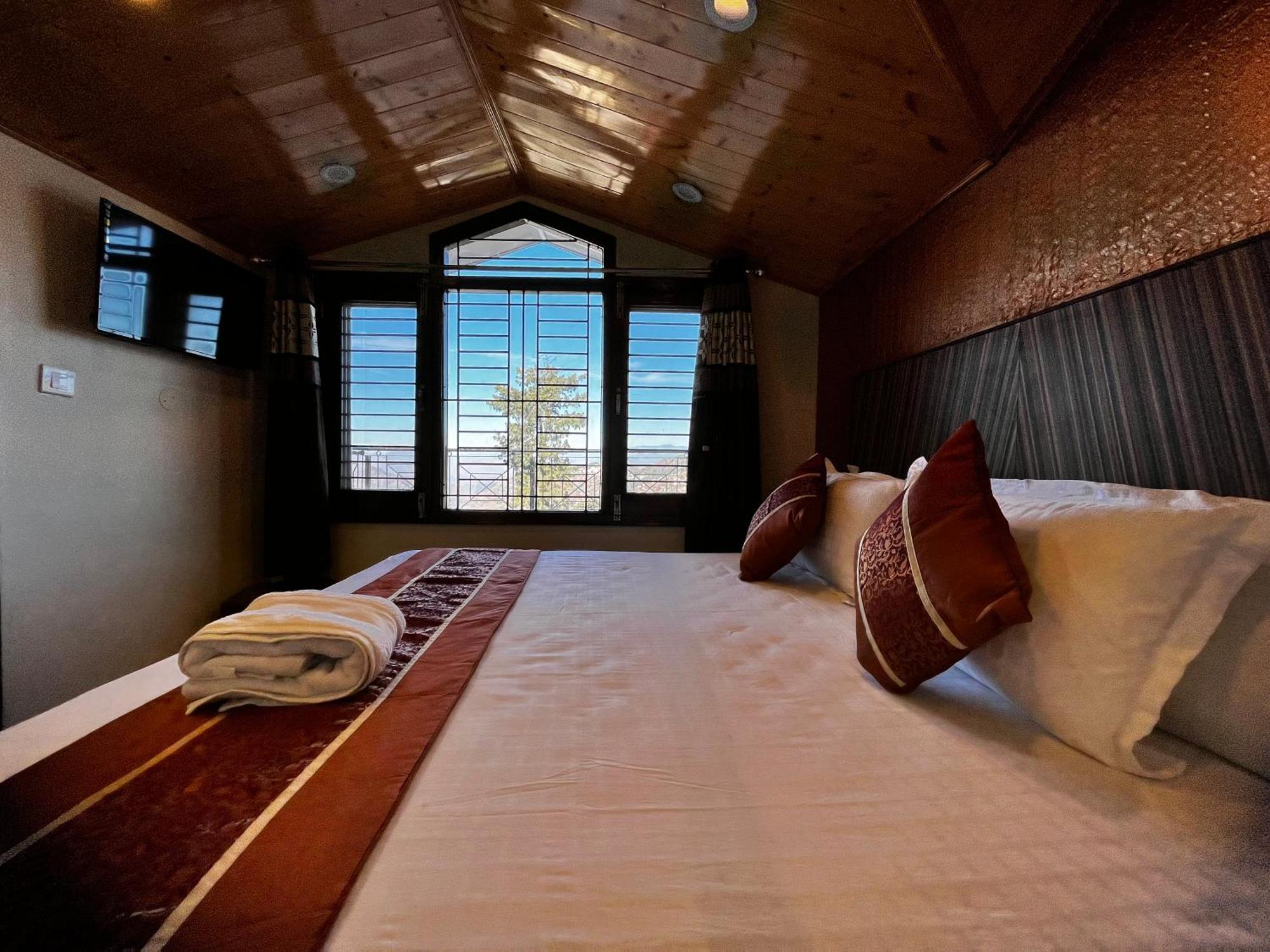 Puri'S Bnb Shimla Esterno foto