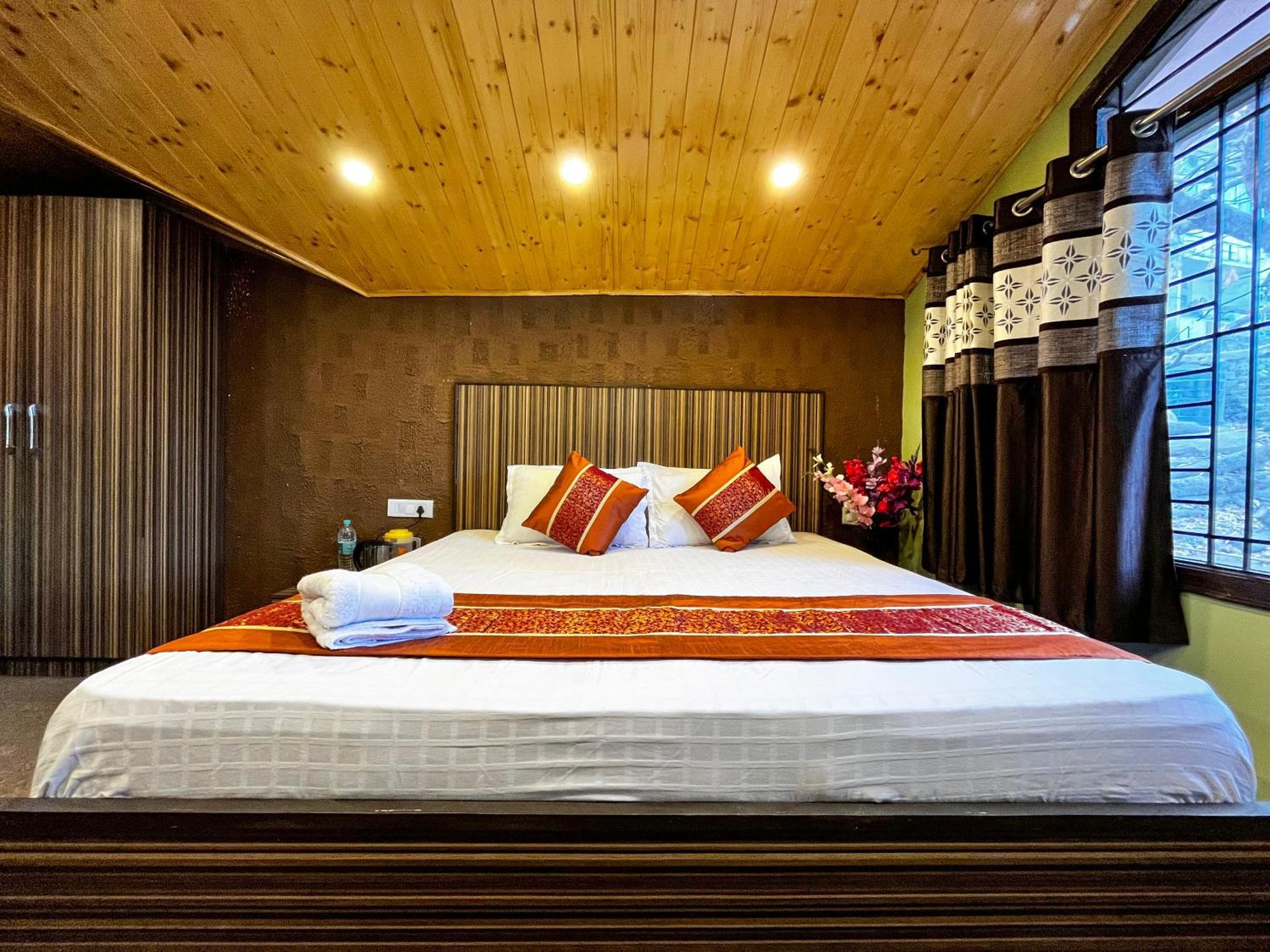 Puri'S Bnb Shimla Esterno foto