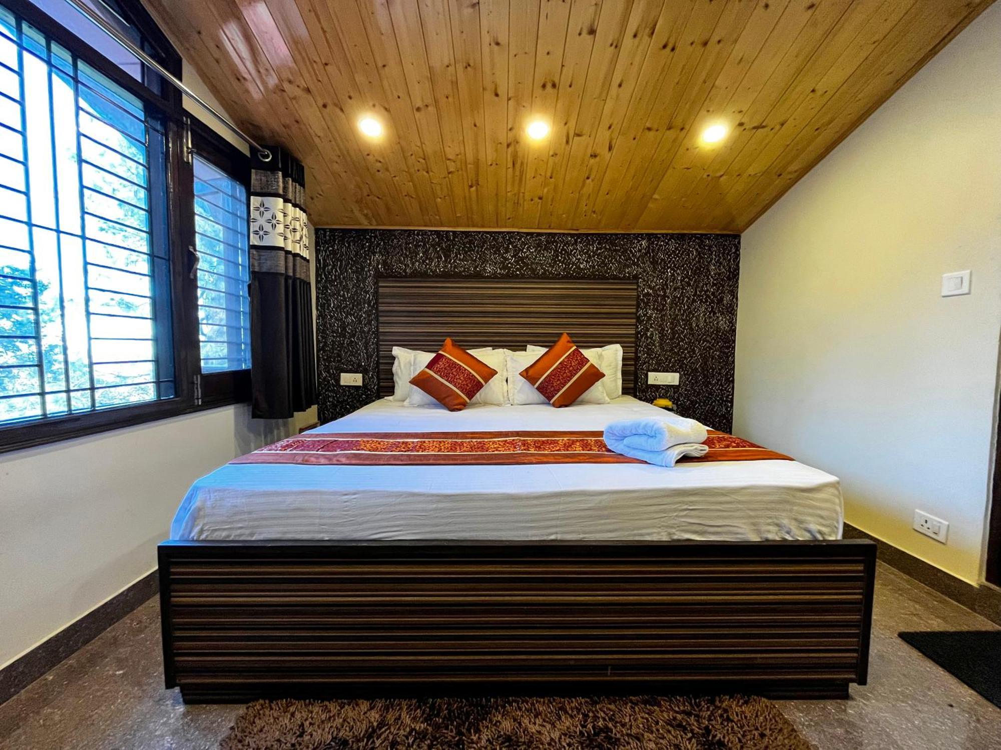 Puri'S Bnb Shimla Esterno foto